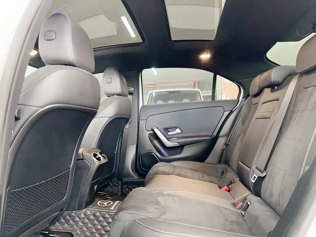 Mercedes-Benz A-Class 2021 A 200 L Sport Sedan Fashion Edition