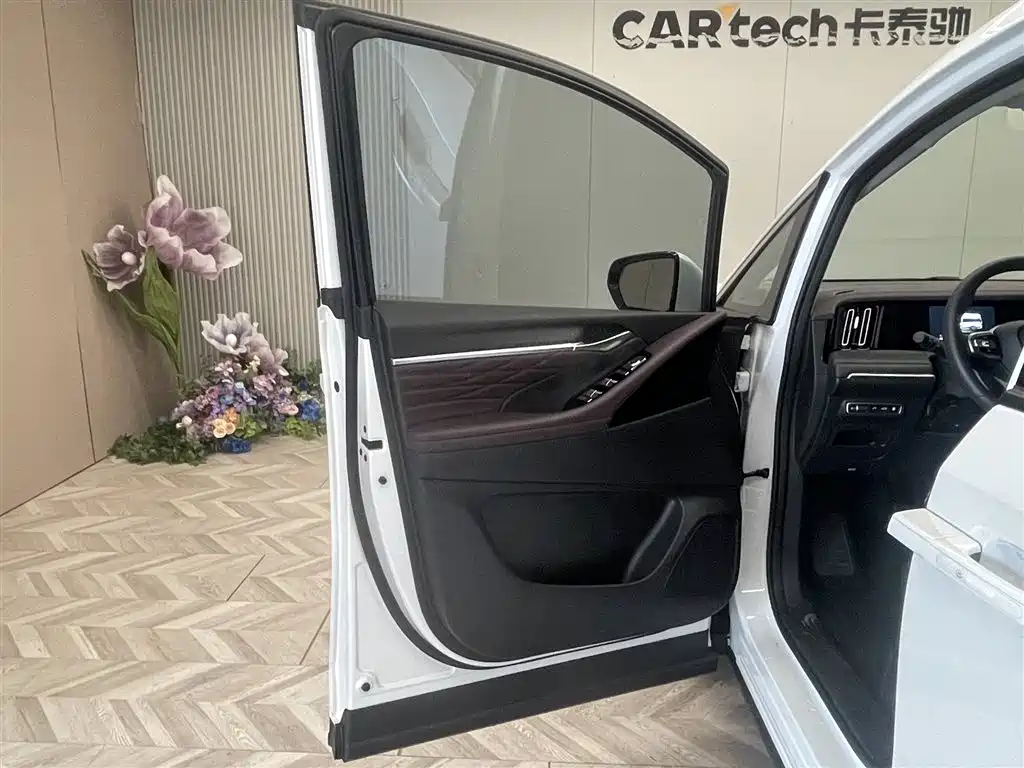 Chery E9 2025 Model E9 Super Fast Charging Premium Edition