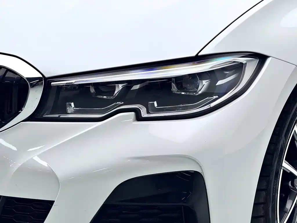 BMW 3 Series 2022 325i M Sport Package