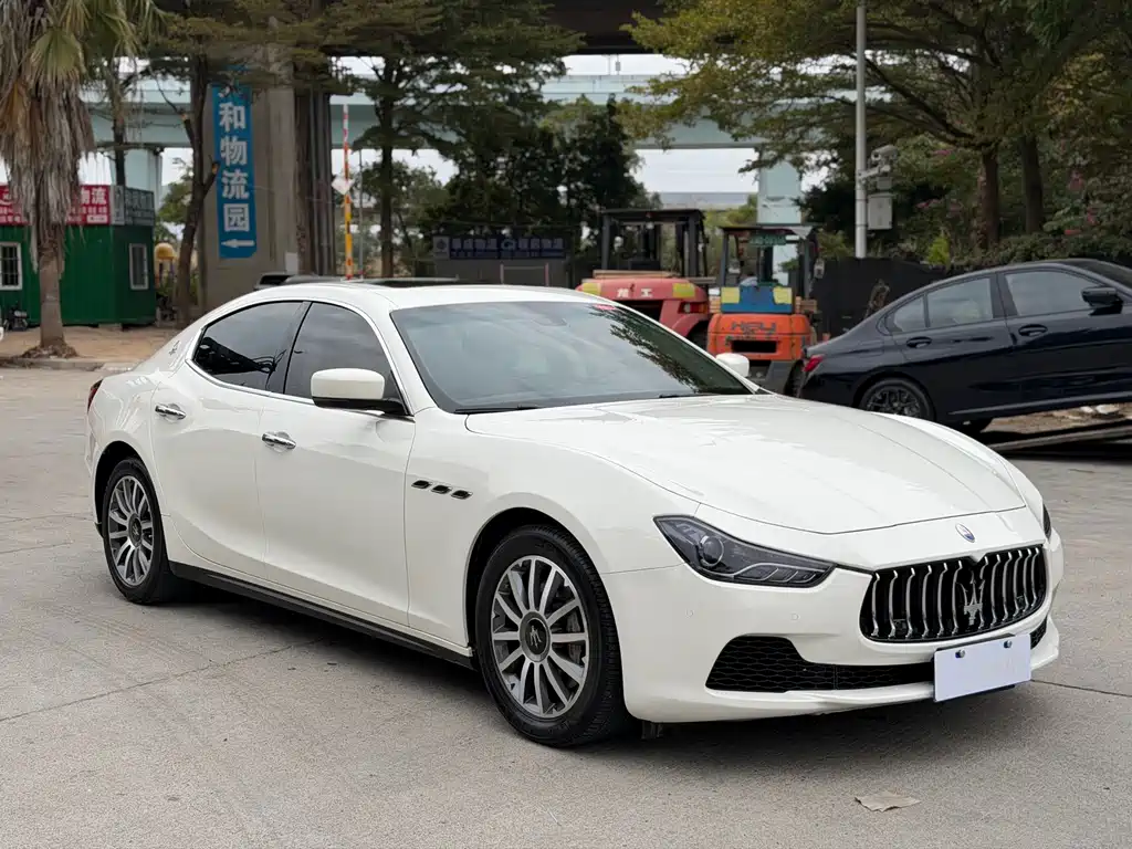 Ghibli 2014 3.0T Standard Edition
