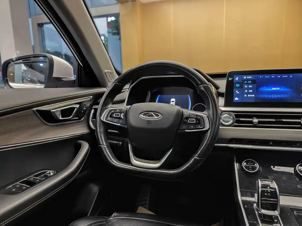 Huayue 8 2019 1.6TGDI Automatic Luxury Edition