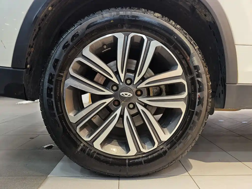 Huayue 8 2019 1.6TGDI Automatic Luxury Edition