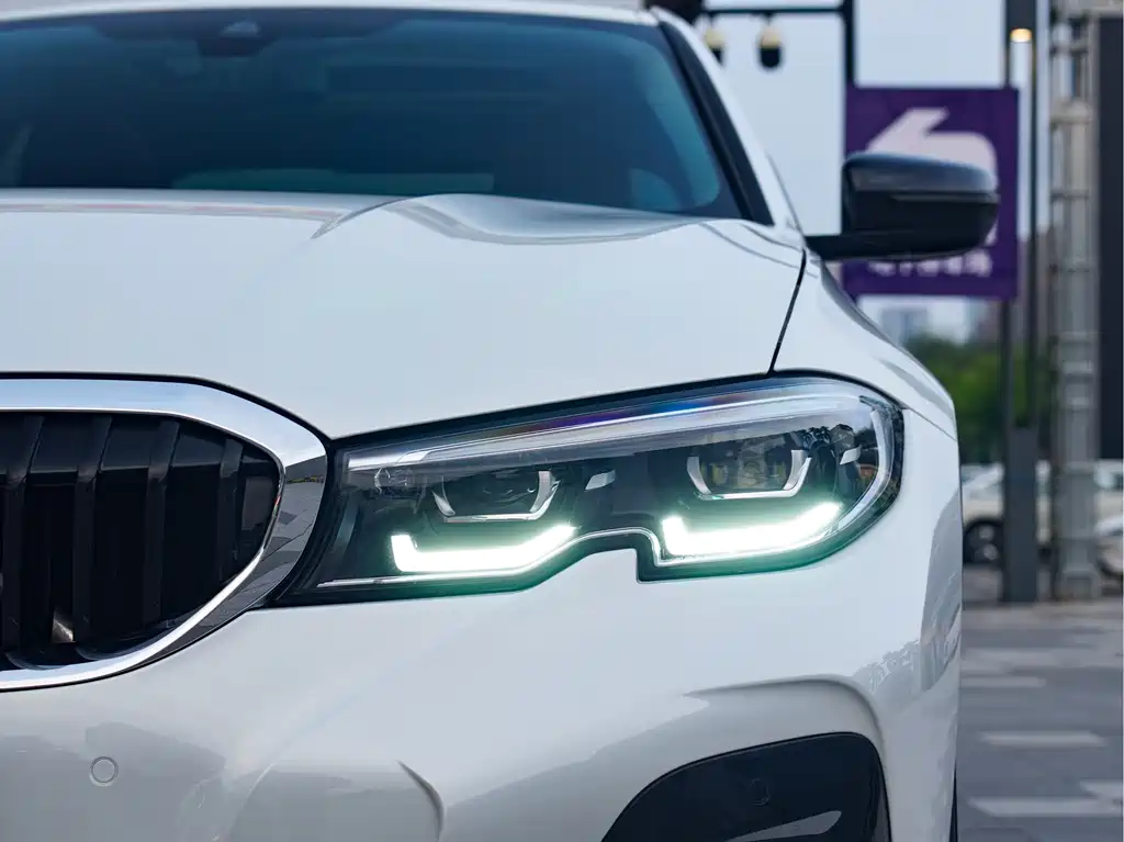 BMW 3 Series 2021 325Li M Sport Package