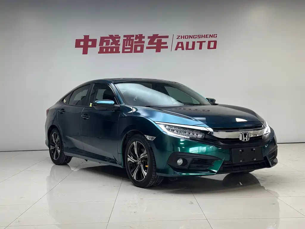 Civic 2016 220TURBO CVT Prestige Edition