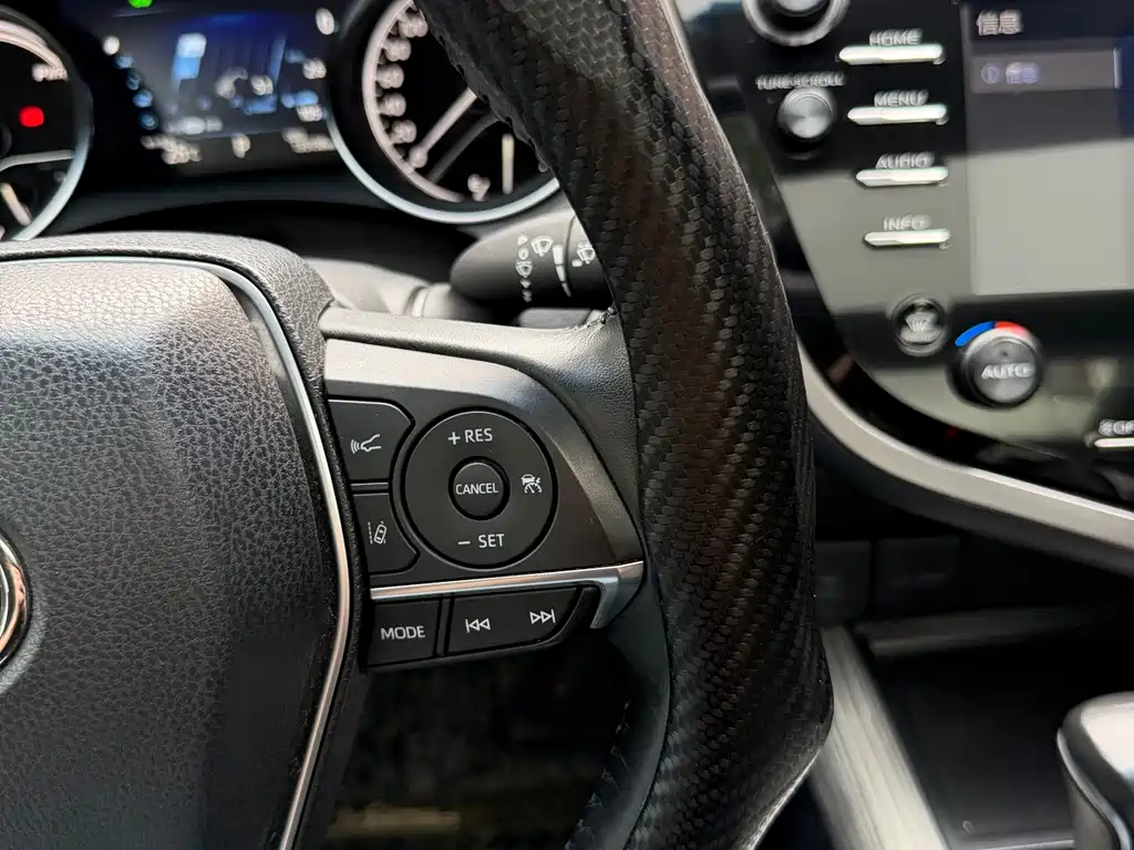 Camry 2018 Hybrid 2.5HG Luxury Edition