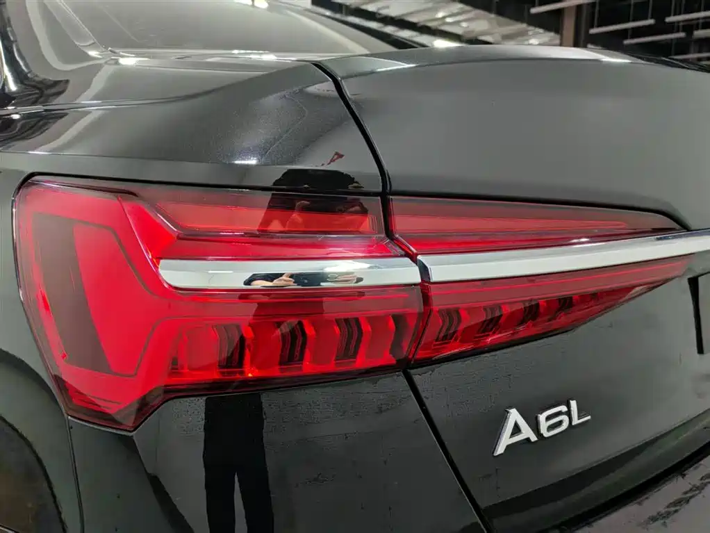 Audi A6L 2023 40 TFSI Luxury Dynamic Edition
