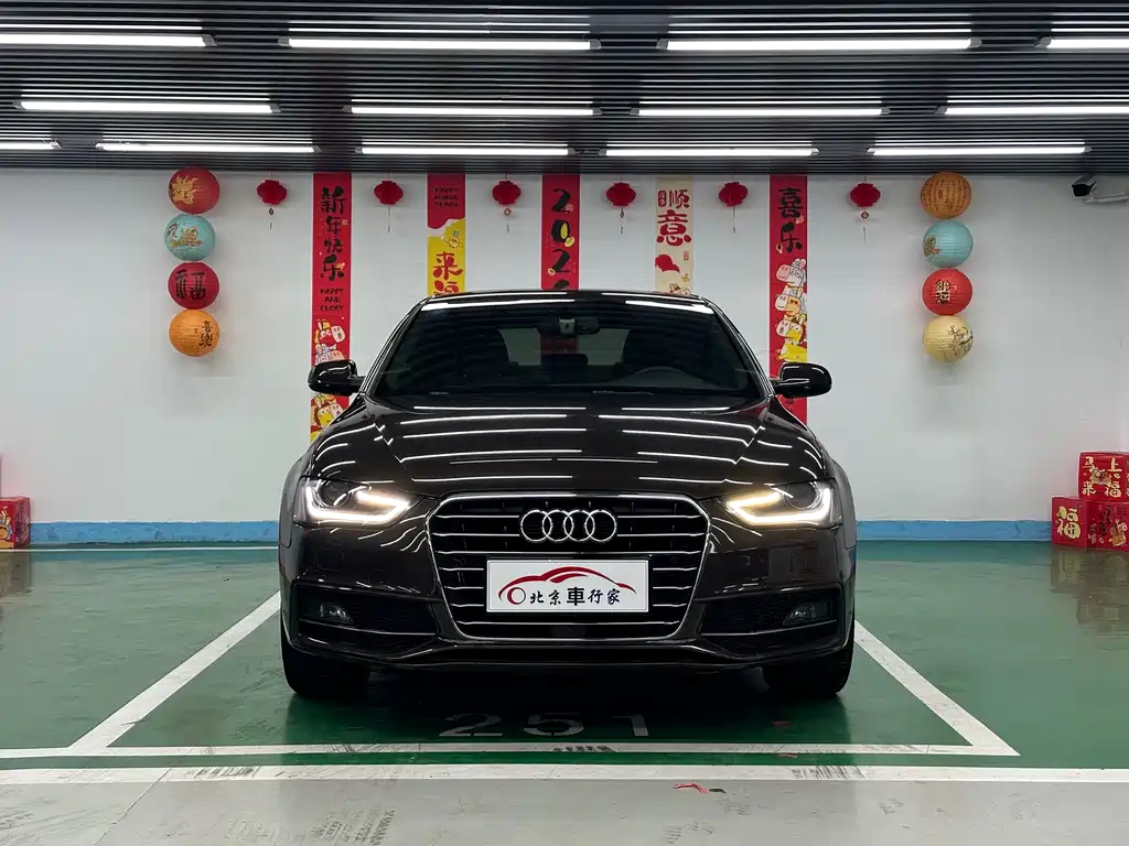 Audi A4L 2016 35 TFSI Prestige Edition S Line Comfort Version