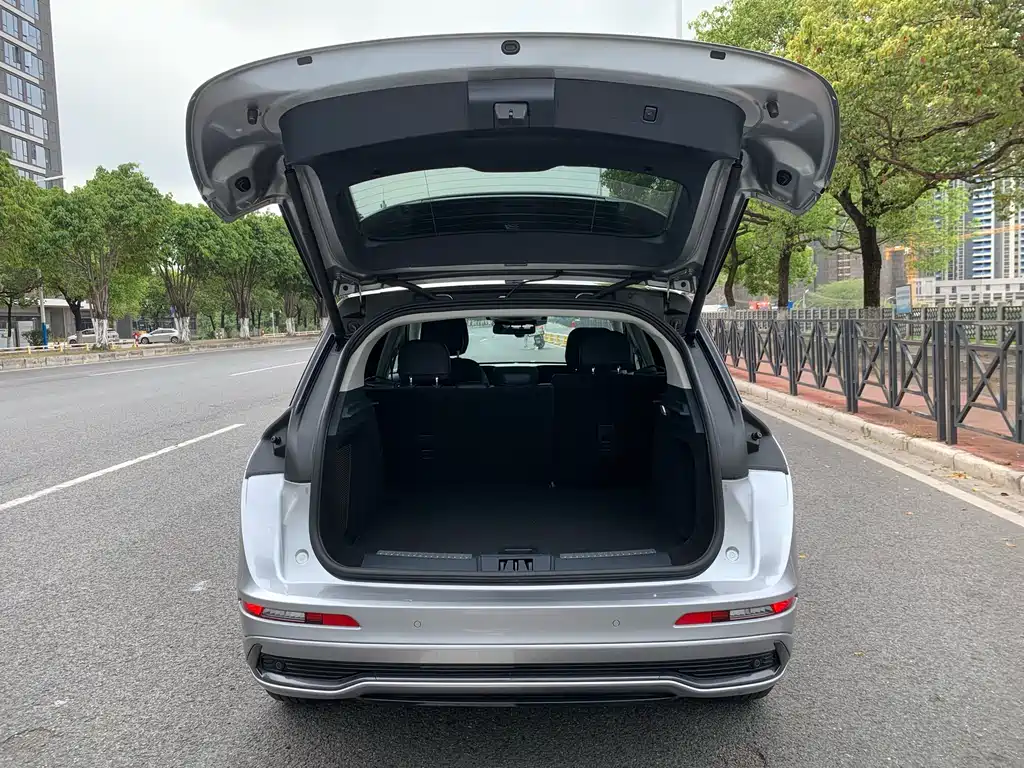 Explorer 2024 1.5T Two-Wheel Drive Premium Hybrid Edition