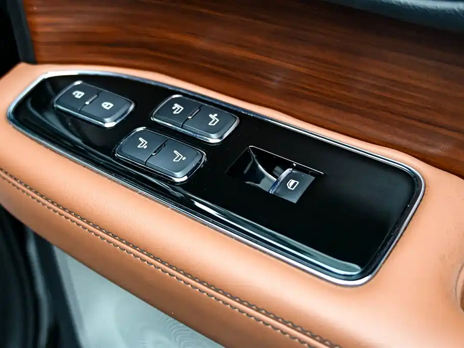 Navigator 2020 3.5T Prestige Edition