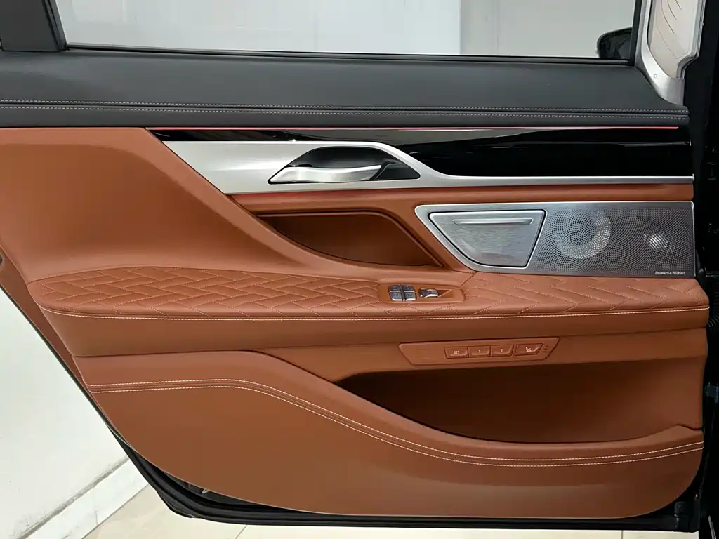 BMW 7 Series 2022 740Li xDrive Executive Luxury Package