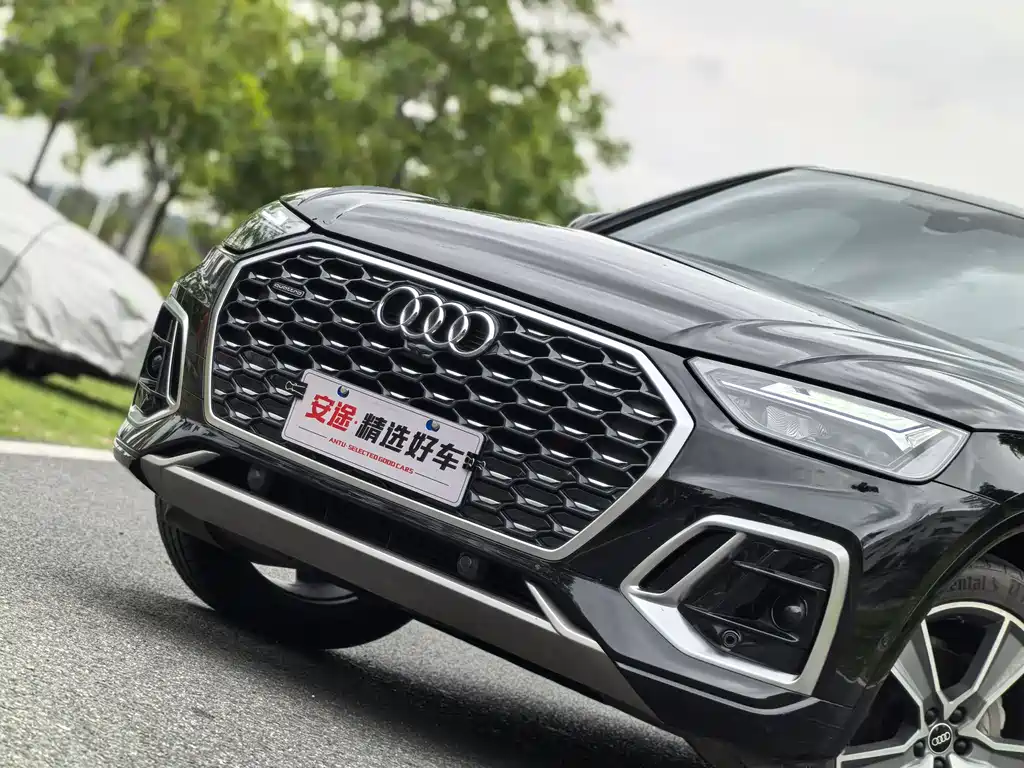 Audi Q5L Sportback 2022 Facelift 40 TFSI Luxury Edition