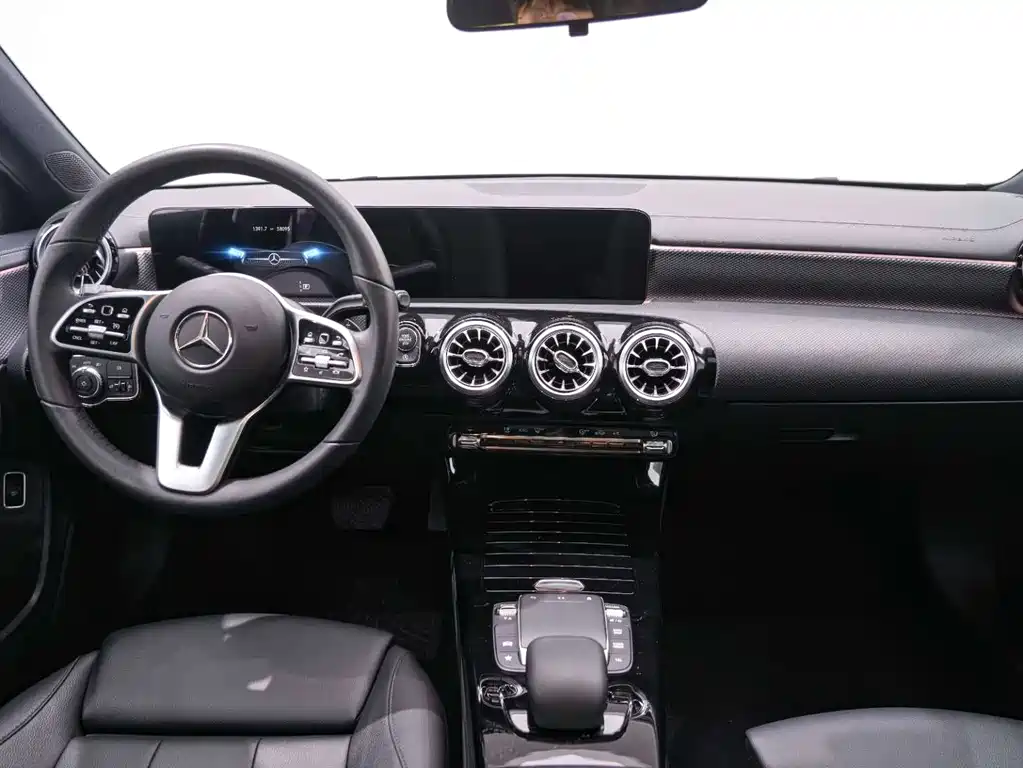 Mercedes-Benz A-Class 2022 A 180 L Sport Coupe
