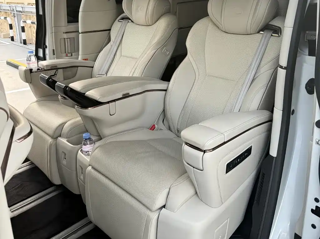 Lexus LM 2025 350h 7-Seat Elegance Edition