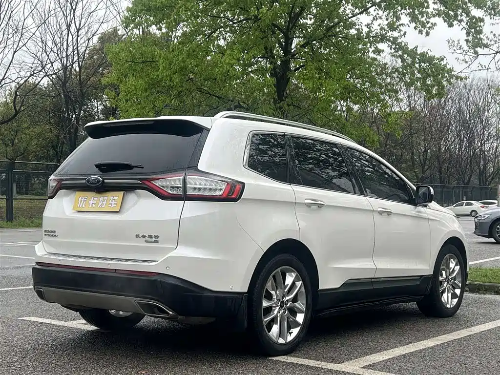 Escape 2016 EcoBoost 245 AWD Premium 7-seat