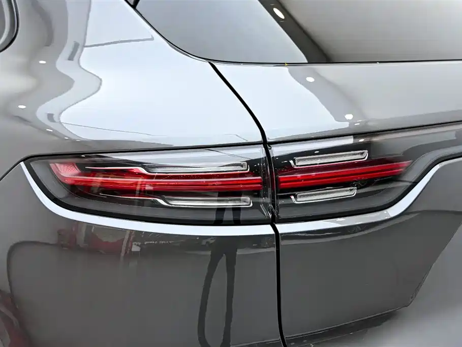 Cayenne New Energy 2023 Model Cayenne E-Hybrid 2.0T