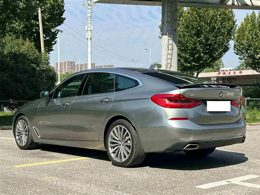 BMW 6 Series GT 2018 630i Luxury Design Package