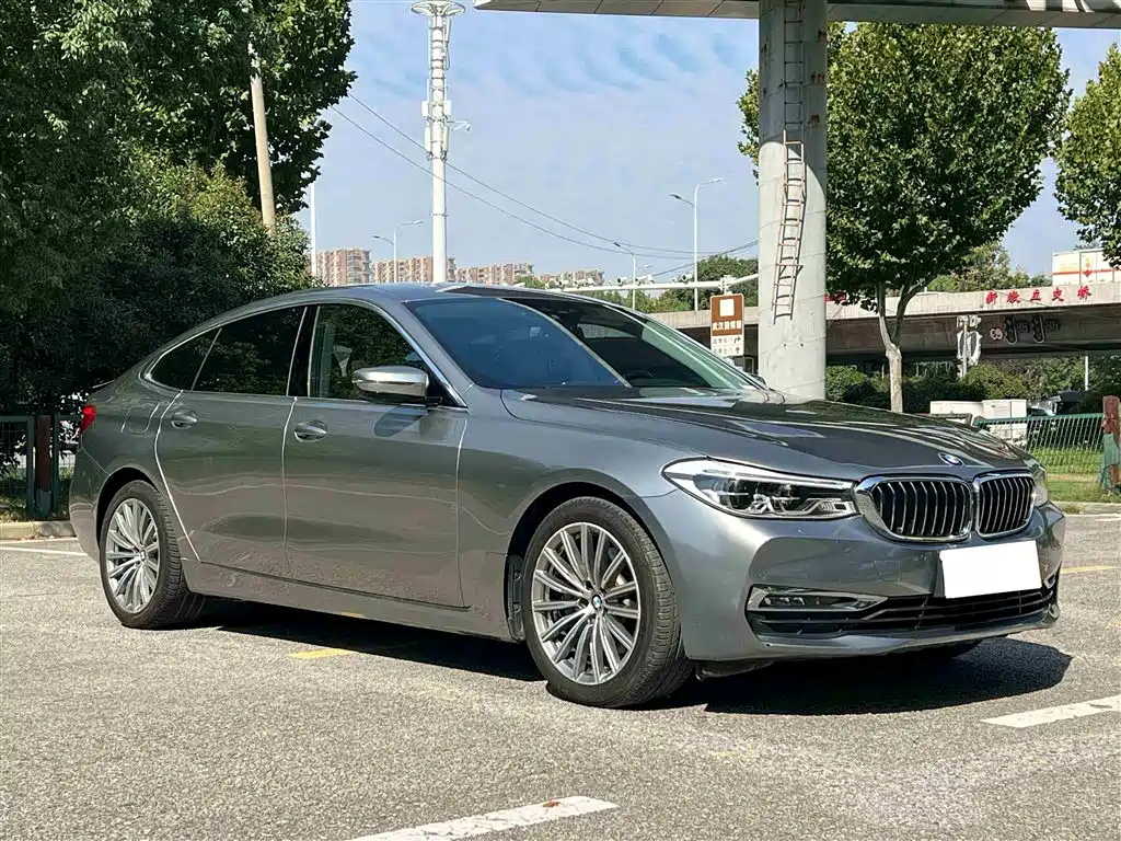 BMW 6 Series GT 2018 630i Luxury Design Package
