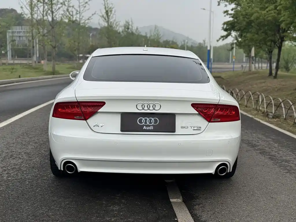 Audi A7 2014 model 35 FSI quattro Tech Line