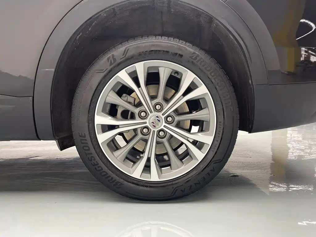 Buick Envision Plus 2021 652T Luxury 5-seat