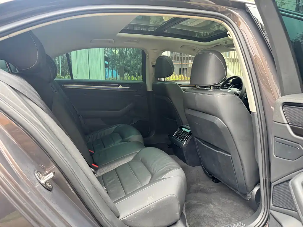 Huayang 2018 Model 380TSI Two-Wheel Drive Business Edition