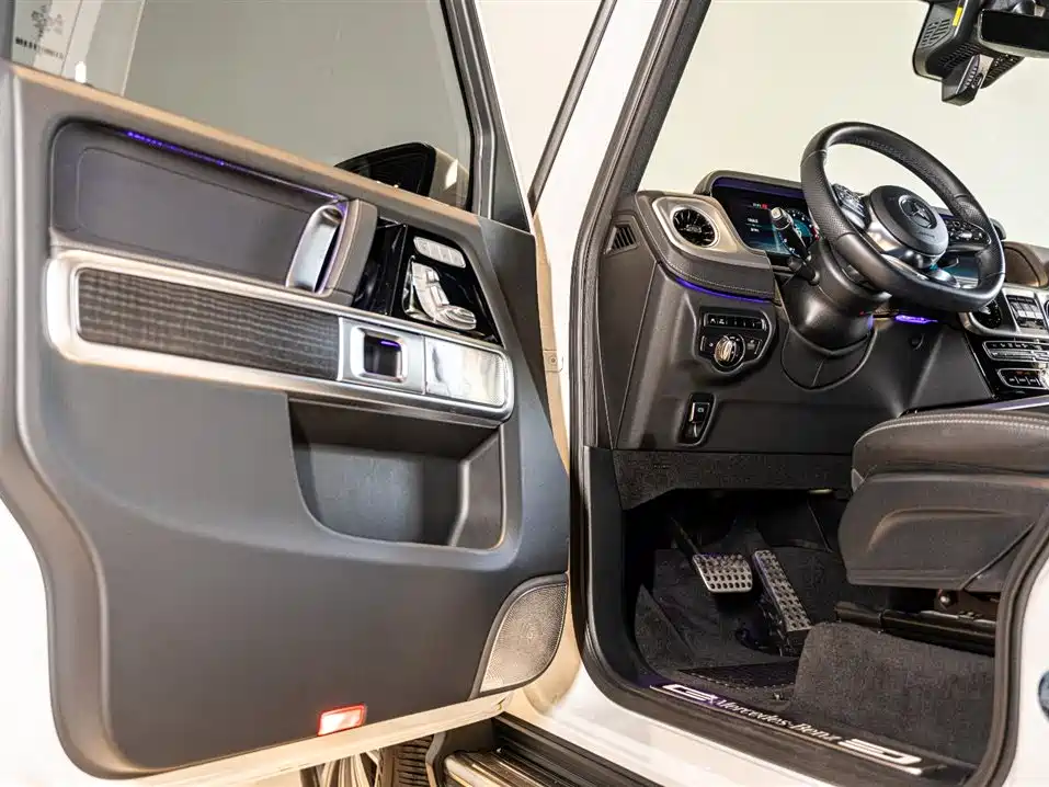 Mercedes-Benz G-Class 2024 G 350