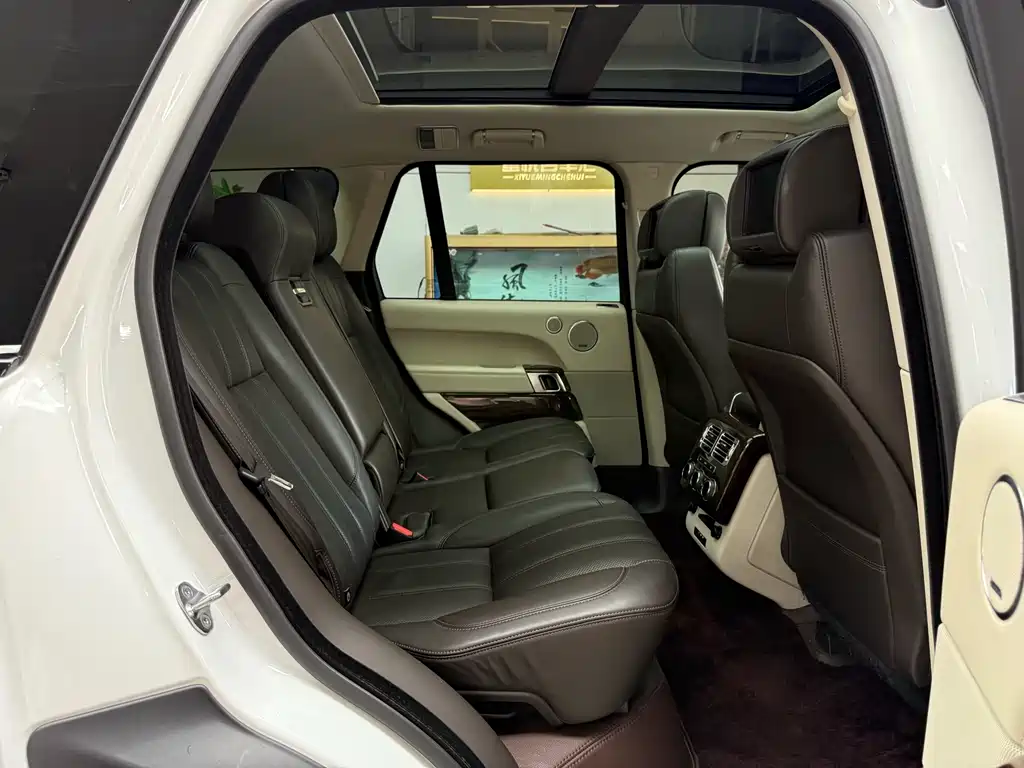 Range Rover 2014 model 3.0 TDV6 Vogue