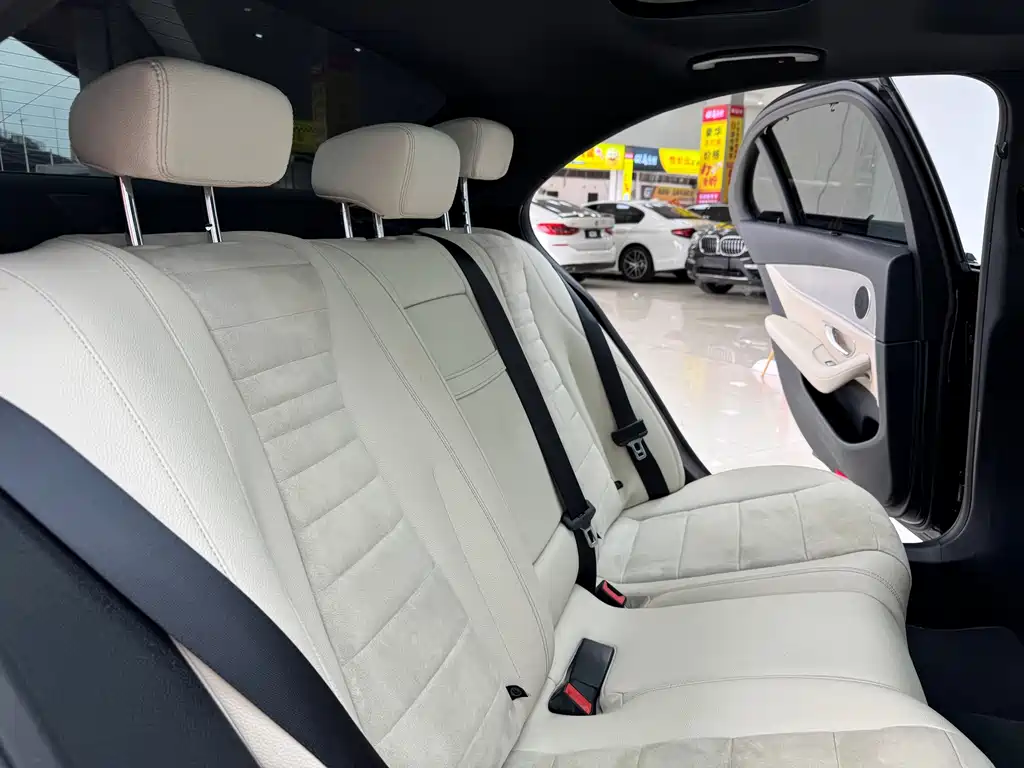 Mercedes E-Class 2017 model E 300 Sporty