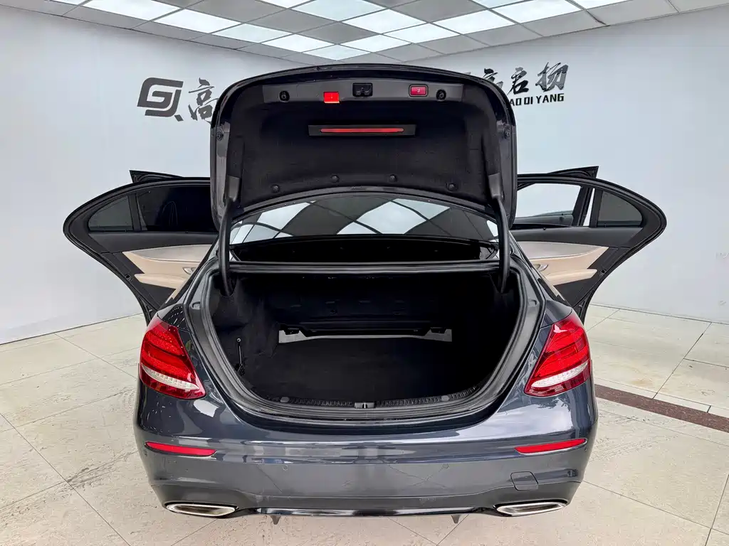 Mercedes E-Class 2017 model E 300 Sporty