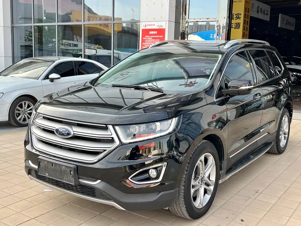 Ford Edge 2018 EcoBoost 245 2WD Luxury 7-seater National VI