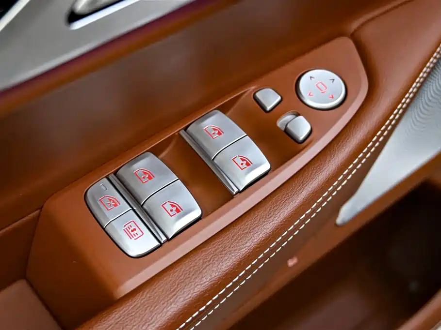 BMW 7 Series 2018 740Li xDrive Excellence Edition M Sport Package