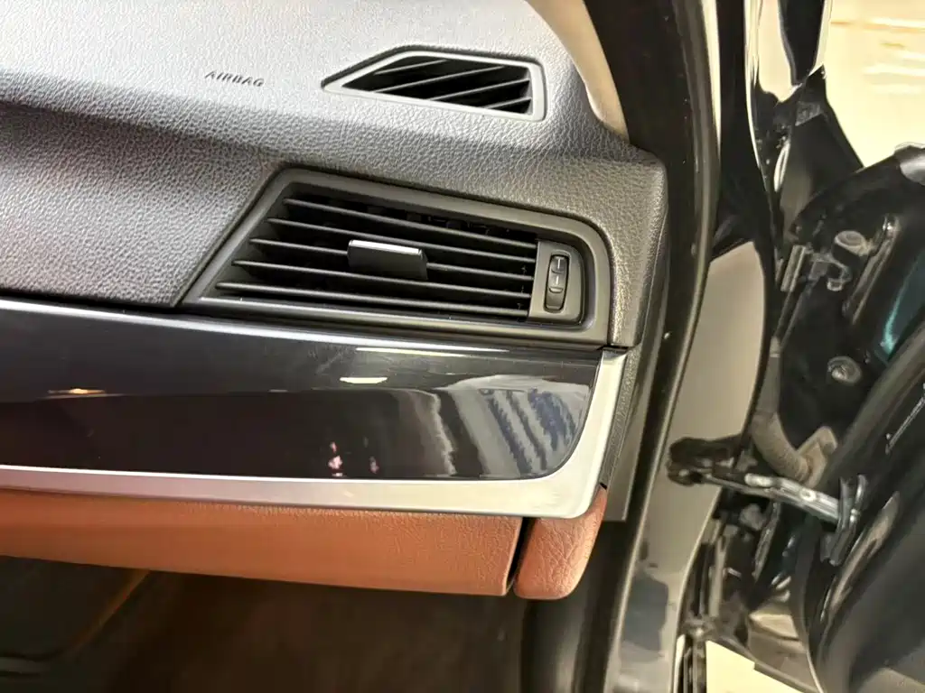 BMW 5 Series 2014 model 520Li Elegant Edition
