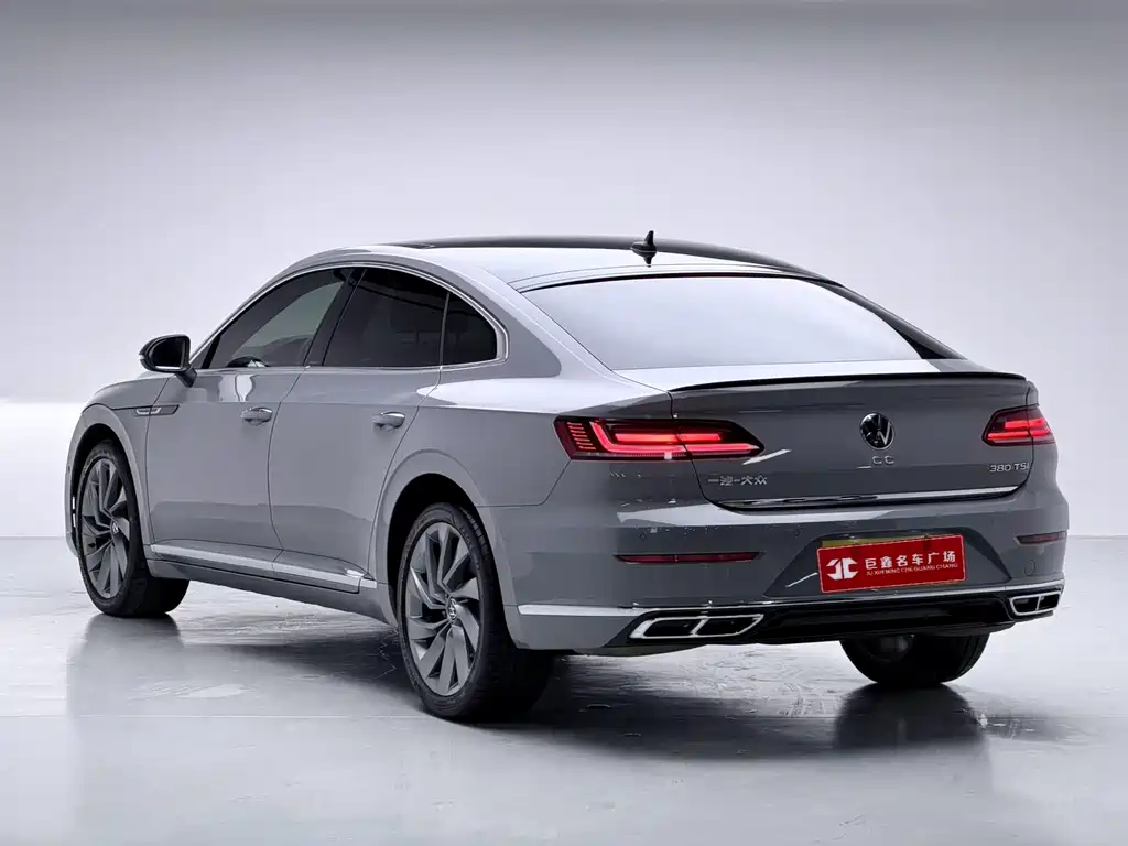 2021 Volkswagen Passat 380 TSI Eye Catching Edition