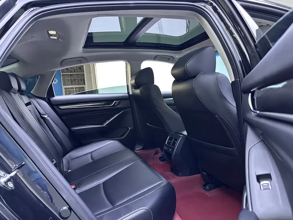 Accord 2022 260TURBO Phantom Night·Resplendent Edition