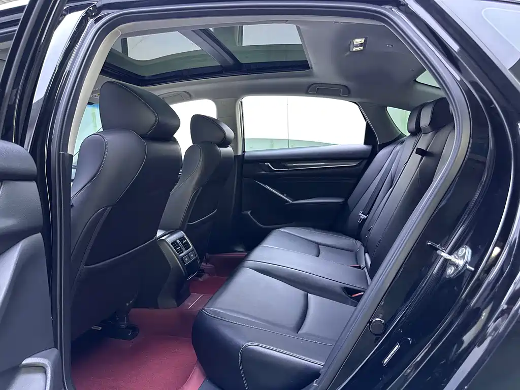 Accord 2022 260TURBO Phantom Night·Resplendent Edition