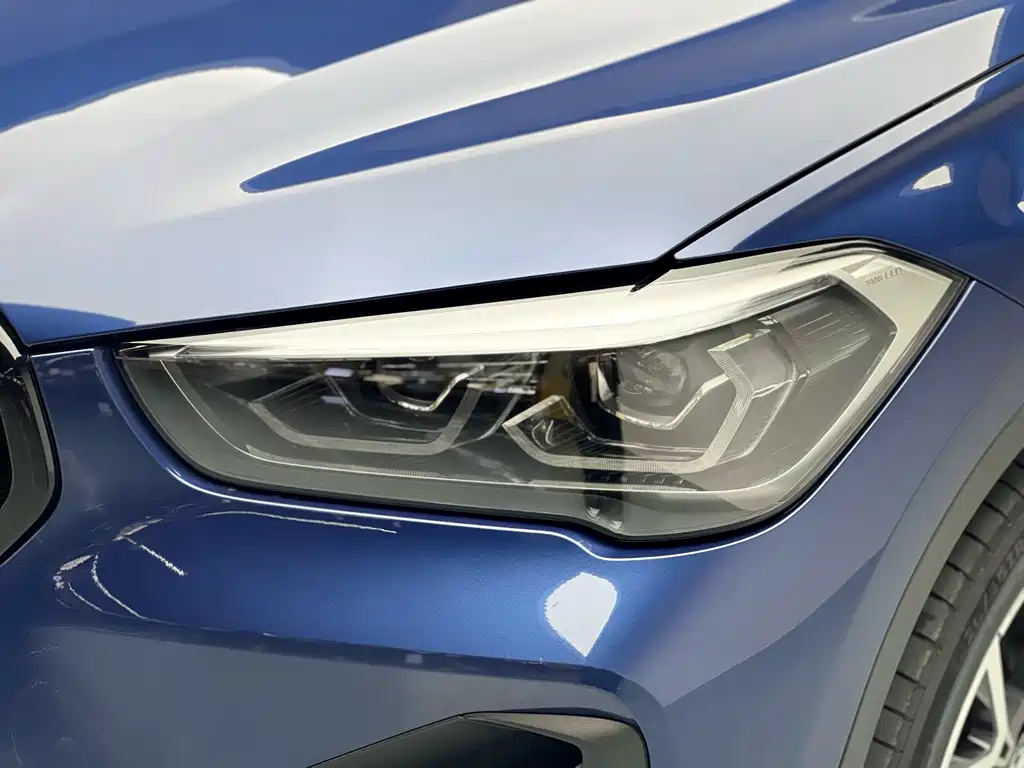 BMW X1 xDrive25Li Luxury Edition 2021