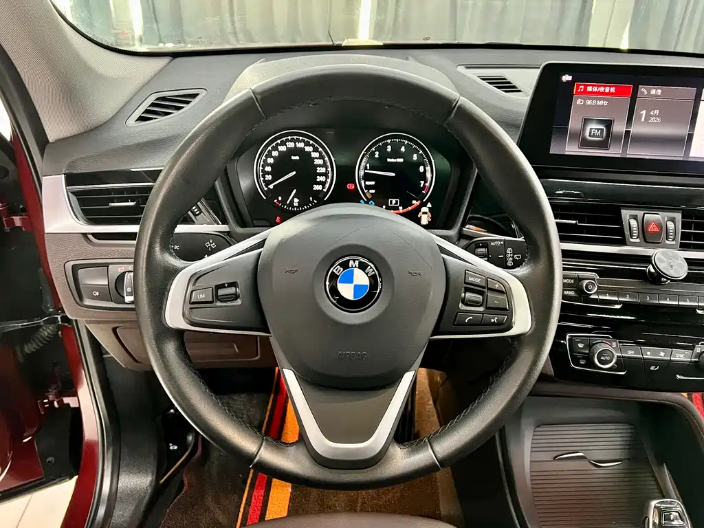 BMW X1 2020 sDrive25Li Leading Edition