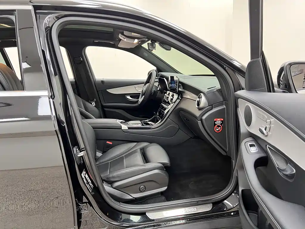 Mercedes-Benz GLC 2022 GLC 260 L 4MATIC Dynamic Edition