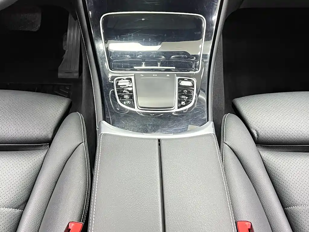 Mercedes-Benz GLC 2022 GLC 260 L 4MATIC Dynamic Edition