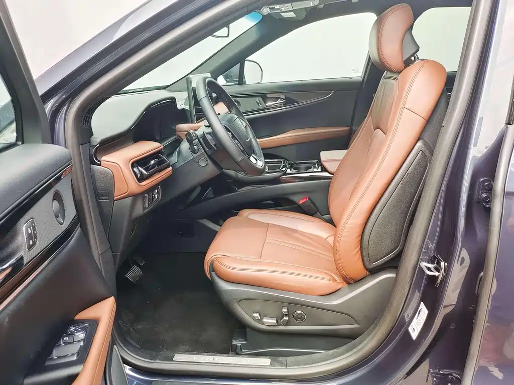 Navigator 2021 2.7T AWD Prestige Edition