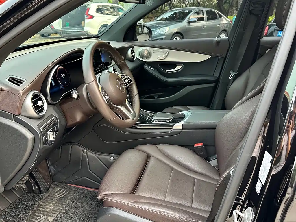 Mercedes-Benz GLC 2022 GLC 260 L 4MATIC Dynamic Edition