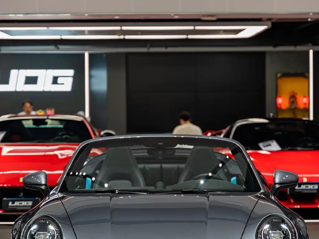 Porsche 911 2025 Carrera Cabriolet 3.0T