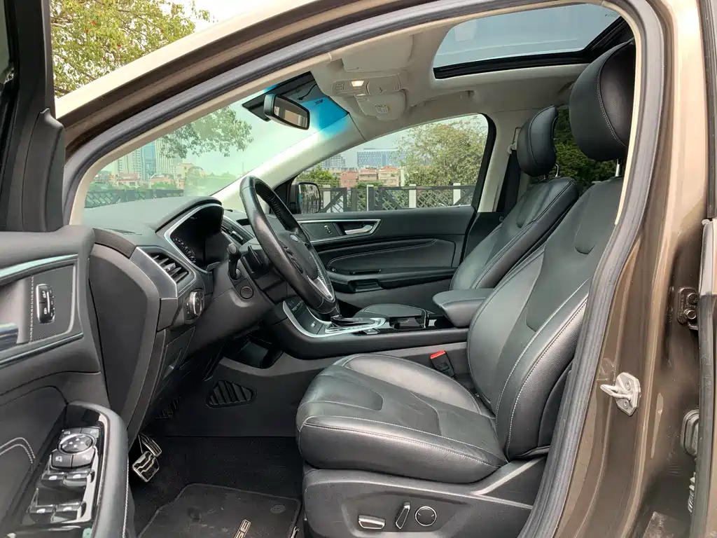 Escape 2016 EcoBoost 245 AWD Premium 7-seat