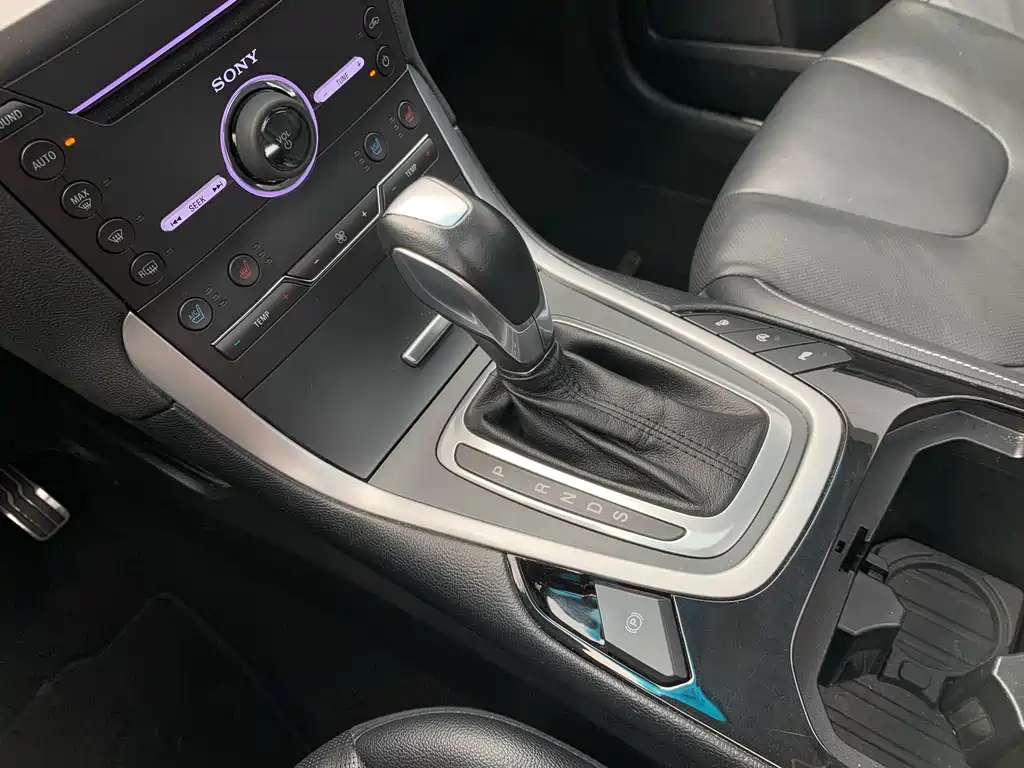 Escape 2016 EcoBoost 245 AWD Premium 7-seat