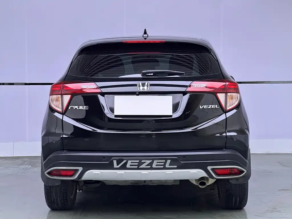 Crosstour 2017 1.8L CVT Two-wheel Drive Pioneer Edition