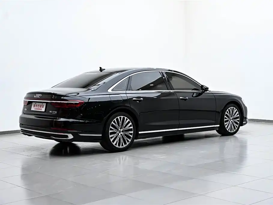 Audi A8 2024 model A8L 50 TFSI quattro Premium Tronic