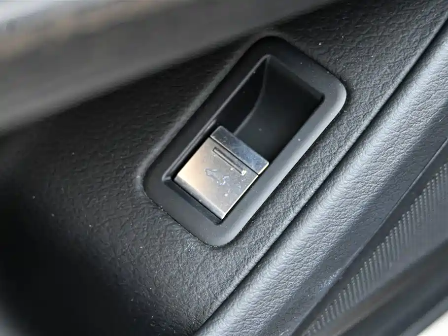 Audi A8 2024 model A8L 50 TFSI quattro Premium Tronic