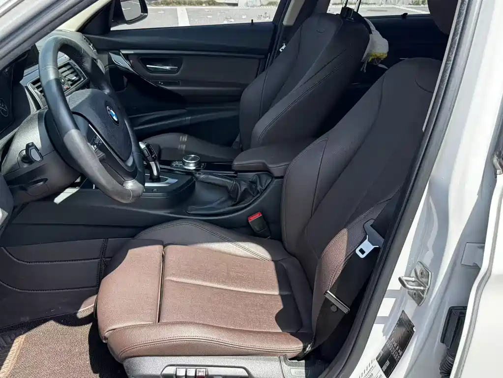 BMW 3 Series 2019 320Li Sport Line