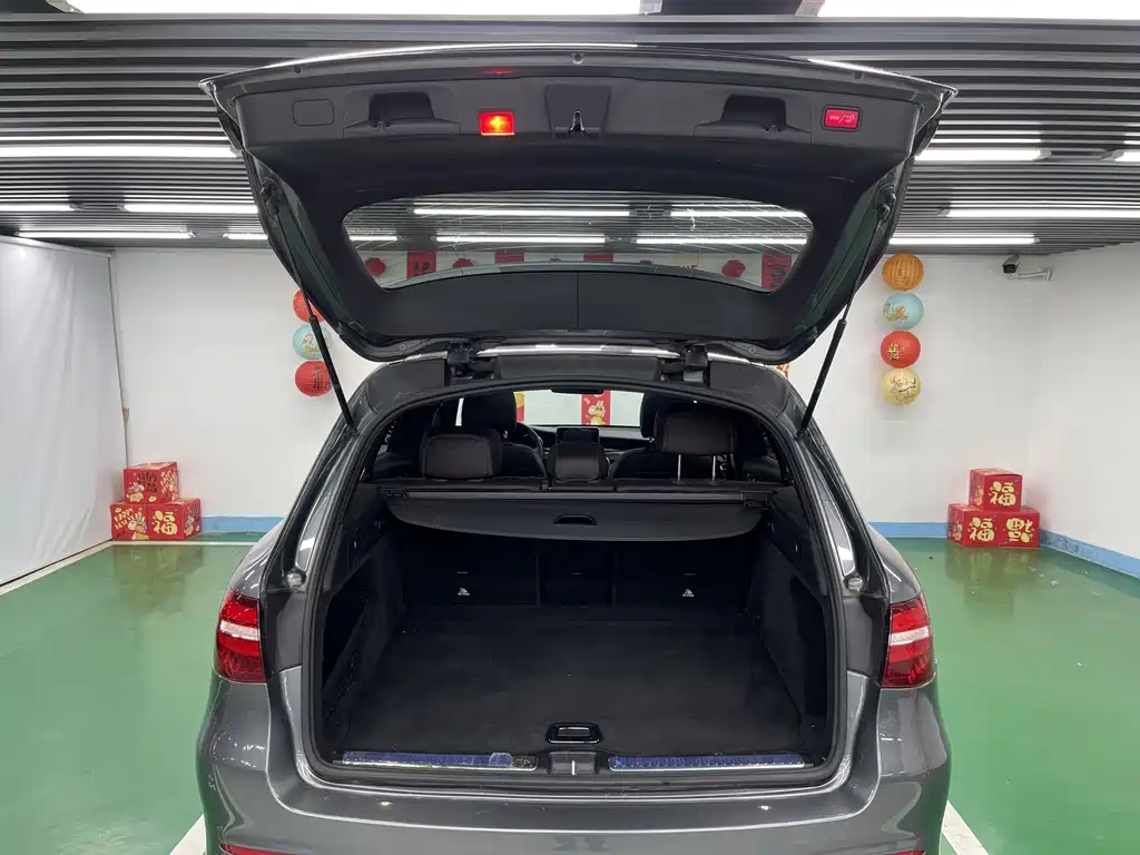 Mercedes GLC 2017 260 4MATIC Luxury Edition