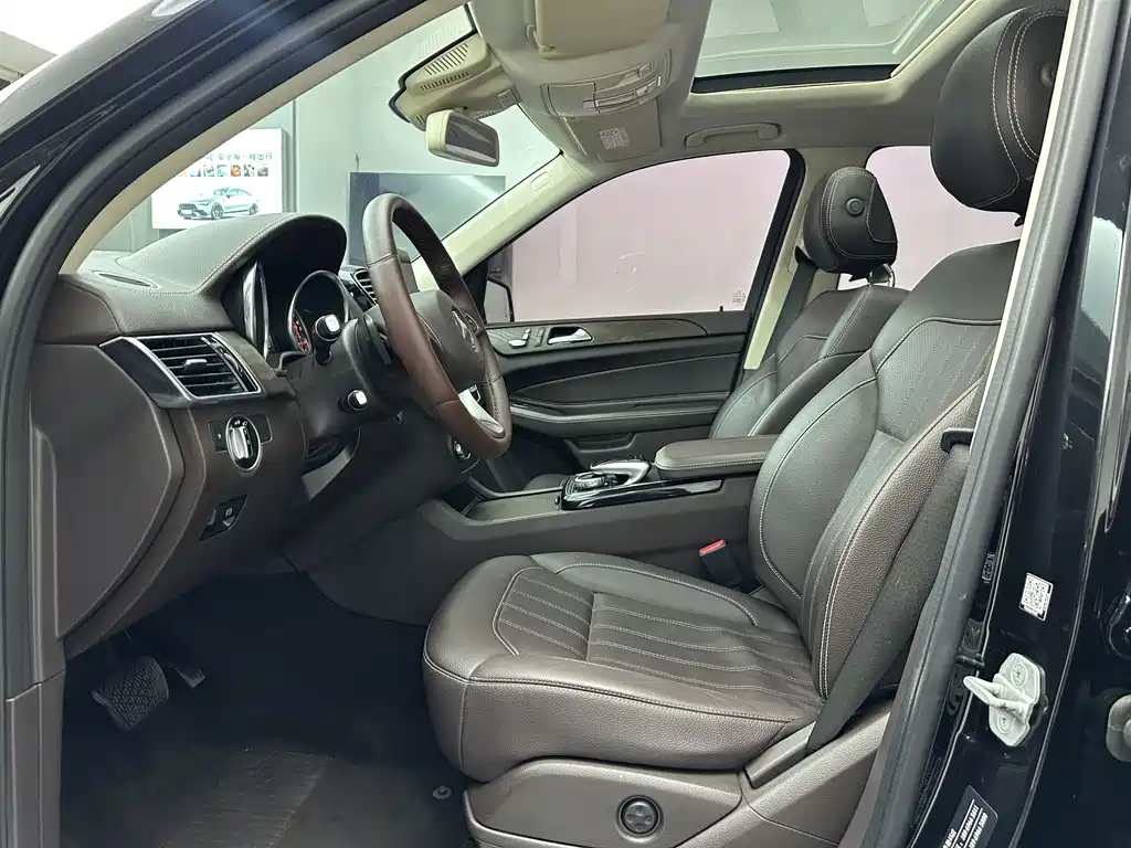 Mercedes-Benz GLE 2016 GLE 320 4MATIC Luxury Edition