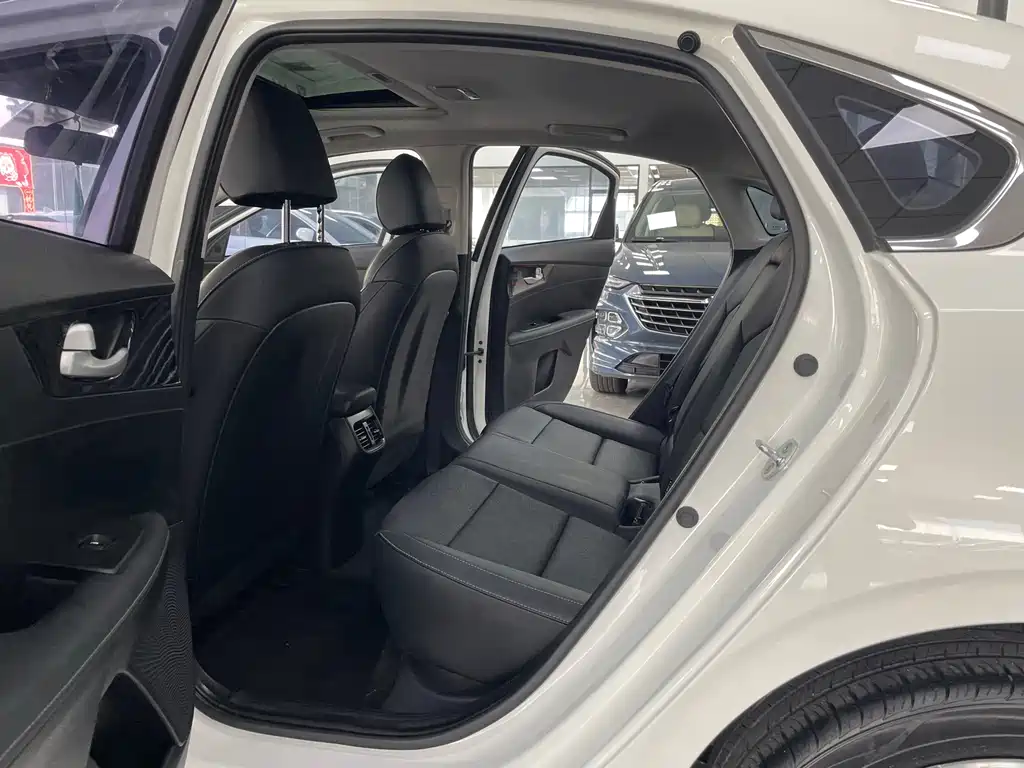 Kia K3 2021 Facelift 1.5L CVT Style Edition